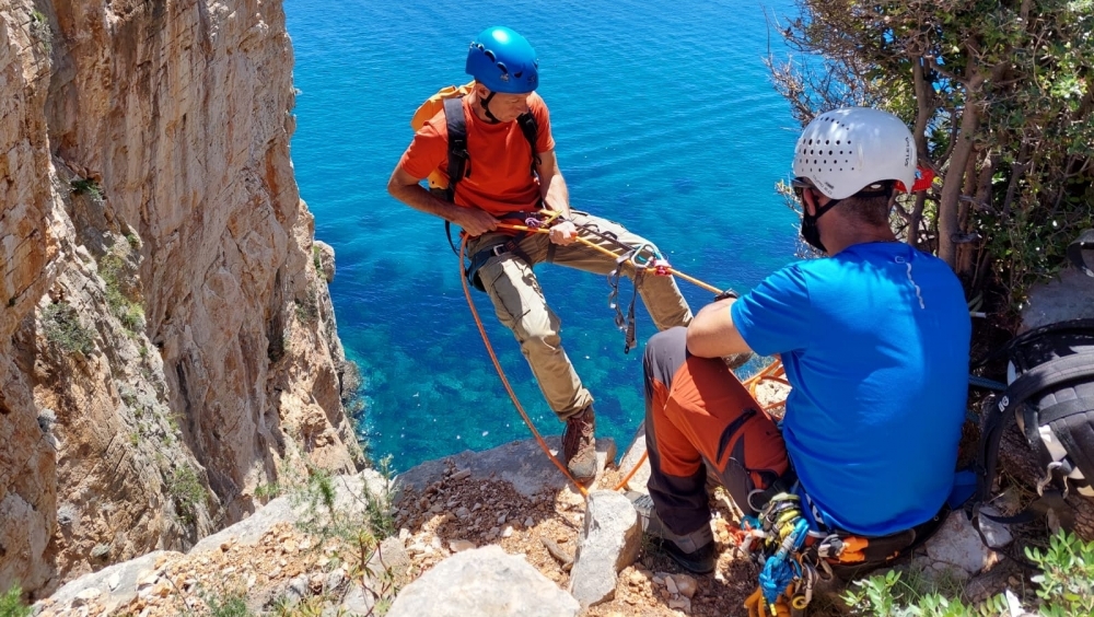 Abseling o calata in corda - STS Ogliastra