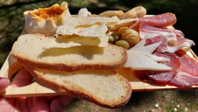 Degustazione di prodotti tipici (extra) - STS Ogliastra 