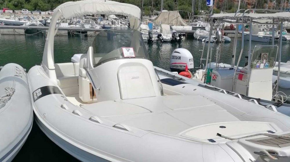 Nautica - Joker Wide 750 (Uniquement avec Skipper) - STS Ogliastra - Info & Tours